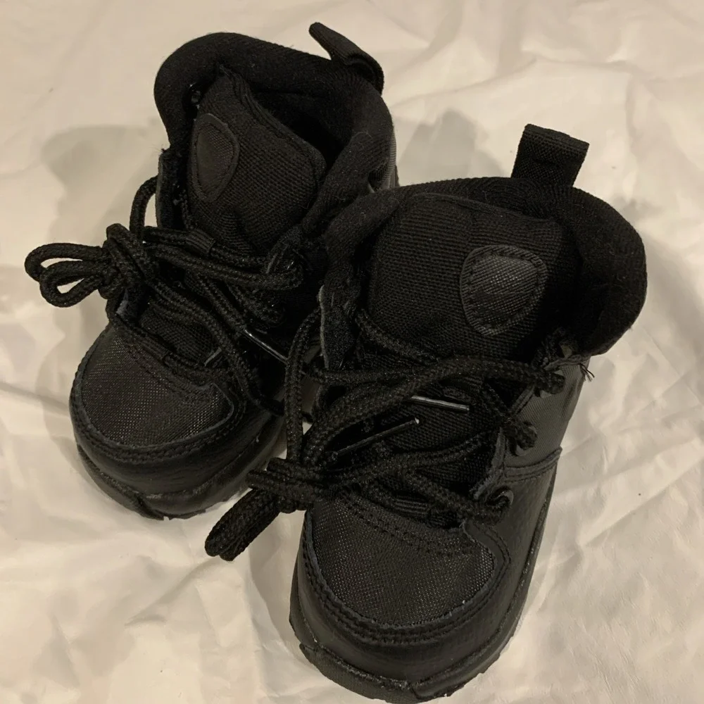 Nike Manoa Boots Toddler Size 4c‎